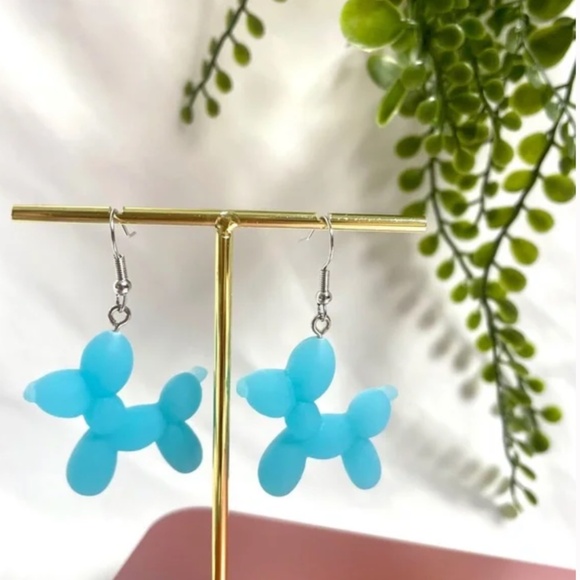 ❤️ FREE Balloon Dog Puppy Chic Art Pop Artsy Modern Drop Zoo Drop Hip Earrings - Picture 3 of 4